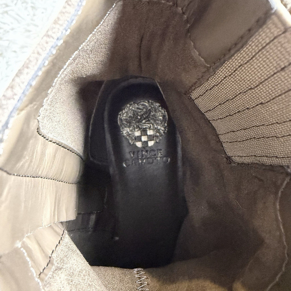 Vince Camuto Boots Womens Size 8/39 Taupe Suede Lug Sole Ankle Side Zip - Picture 10 of 11